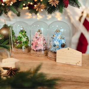 Preserved flower Christmas Tree Workshop 2 hours (S Size Corkboard base)